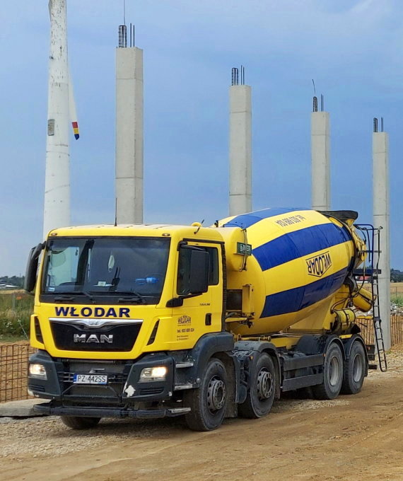 Transport betonu towarowego